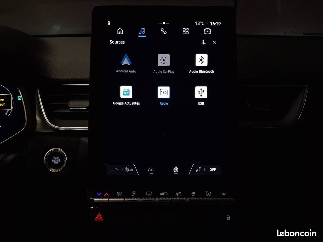 RENAULT Captur E-Tech full hybrid 145 ch esprit Alpine (image 24)
