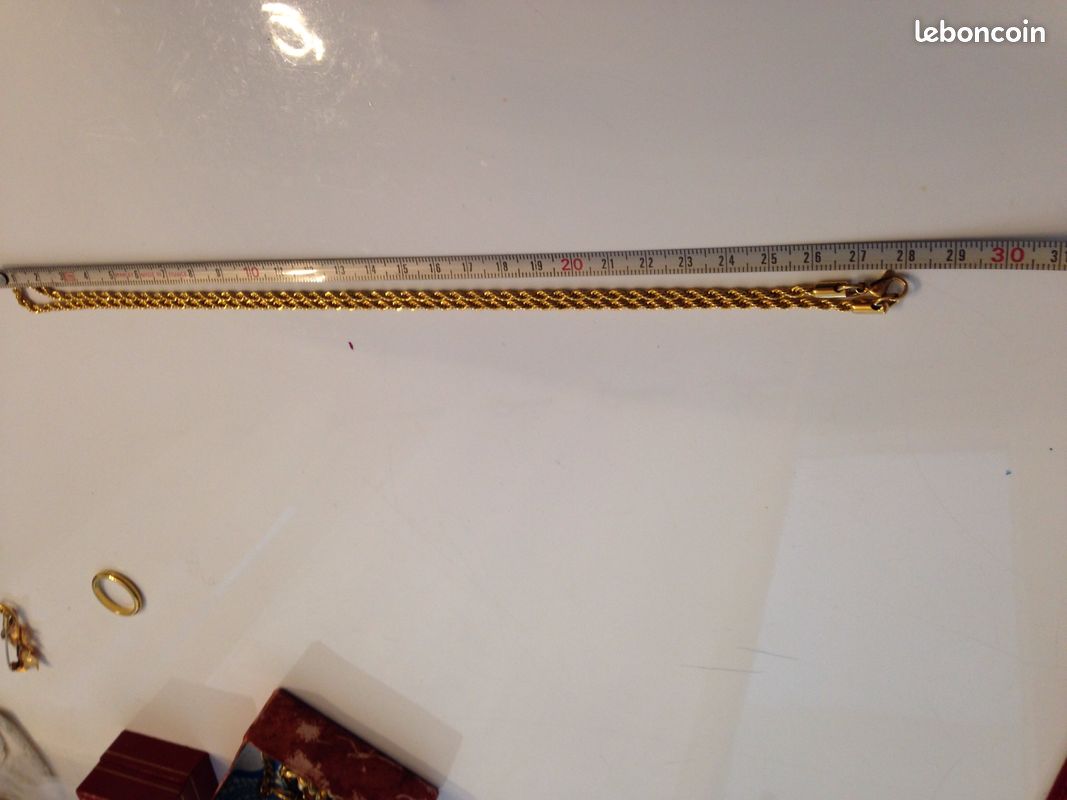 Collier torsadé (image 2)