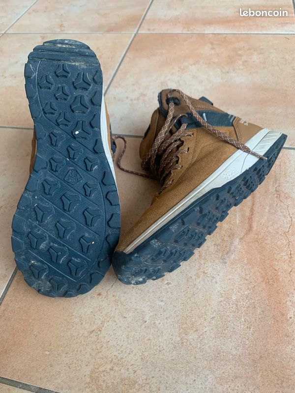 Chaussures de randonnée homme quechua pointure 42 d'occasion : Homme | Randonnée / Trek - 15/08/2024