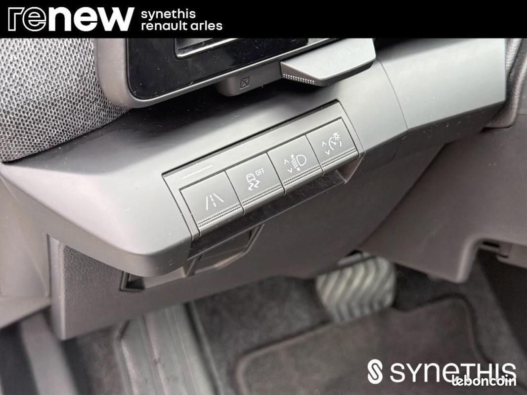 Renault Mégane E-TECH EV40 130ch standard charge Equilibre (image 13)