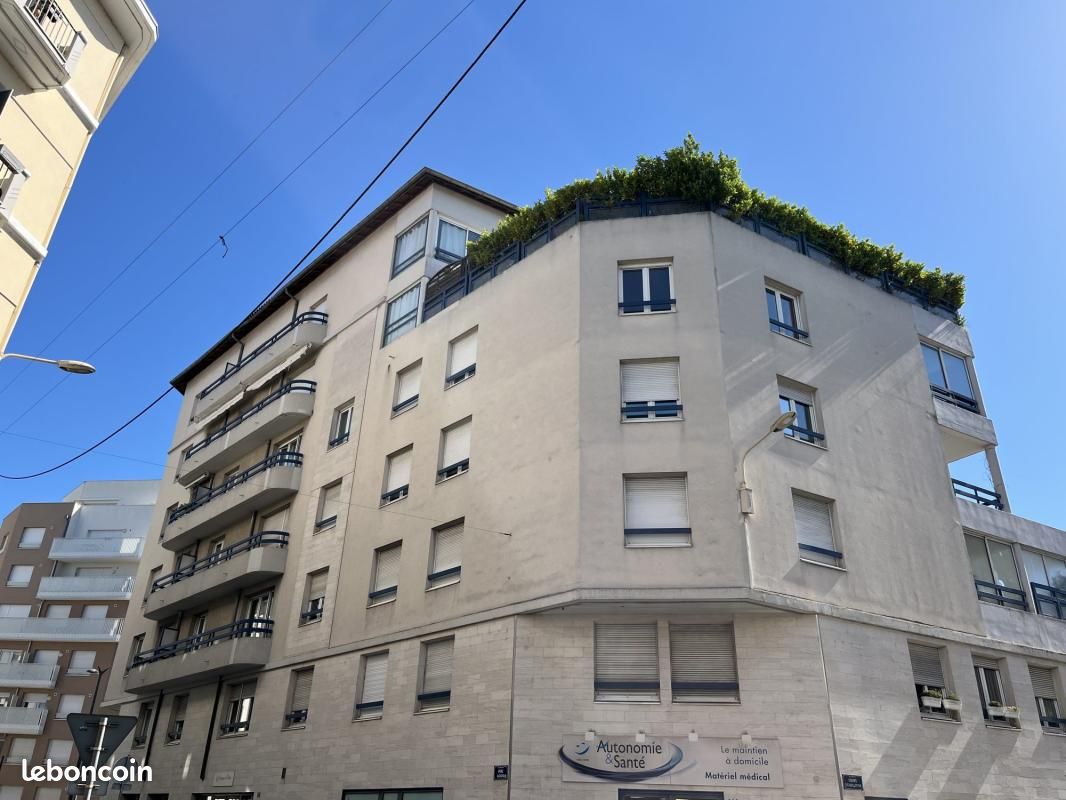 Appartement 2 pièces 64 m² · à Lyon · 64 m² · 228 000 €