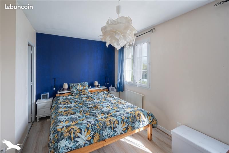 Maison 7 pièces 178 m² - Matha 17160 (image principale 4)