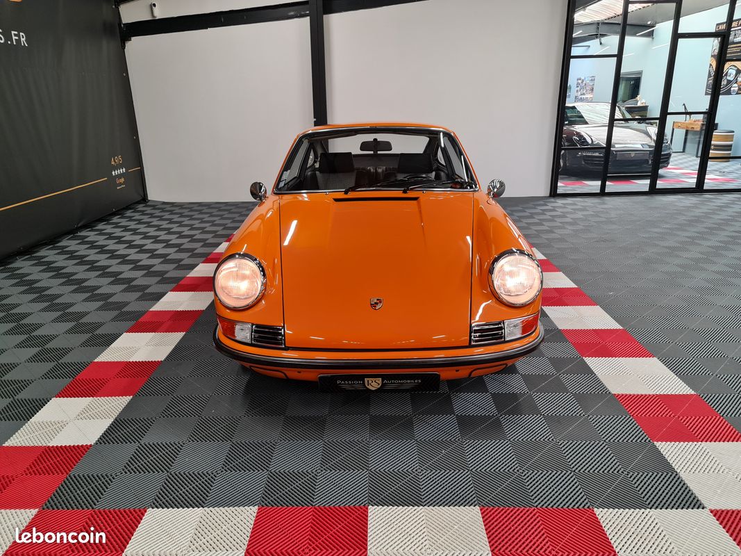 PORSCHE 911 2.2L S 180 CH – Restaurée et Expertisée (image 2)