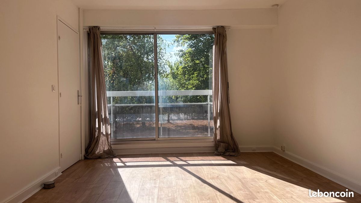 Appartement 1 pièce 26 m² · à Saint-Germain-en-Laye · 26 m² · 900 €/mois