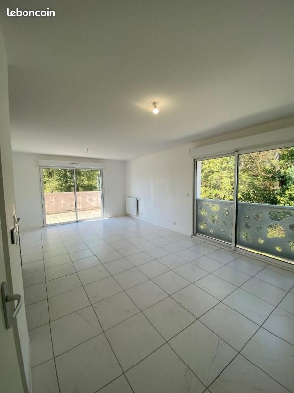 Appartement 3 pièces 67 m² · à Lormont · 67 m² · 858 €/mois