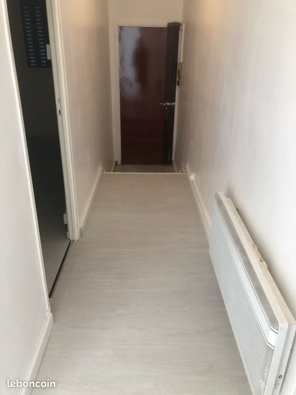 Appartement 3 pièces 65 m² · à Marseille · 65 m² · 930 €