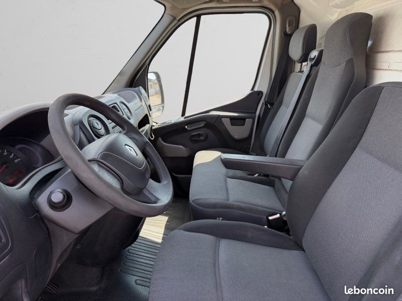 Renault Master III 2.3 DCi 100 CV - 1ère main - Entretien exclusif (image 3)