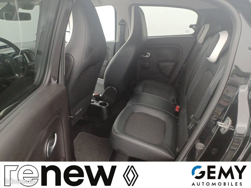 RENAULT Twingo III E-Tech SL Urban Night (image 10)