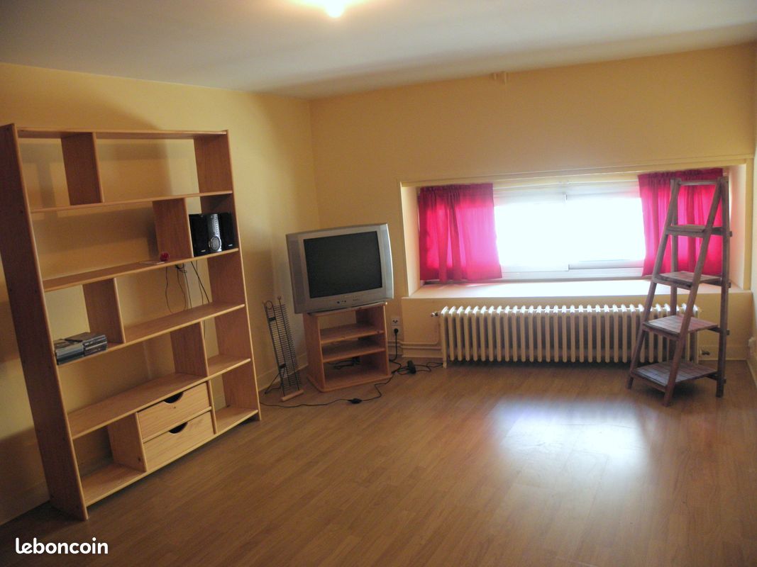 Appartement 3 pièces 65 m² · à Montmorillon · 65 m² · 430 €/mois