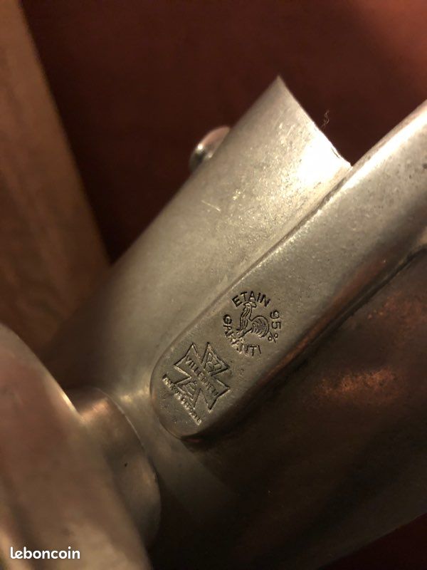 Porte bouteille en étain (image 3)