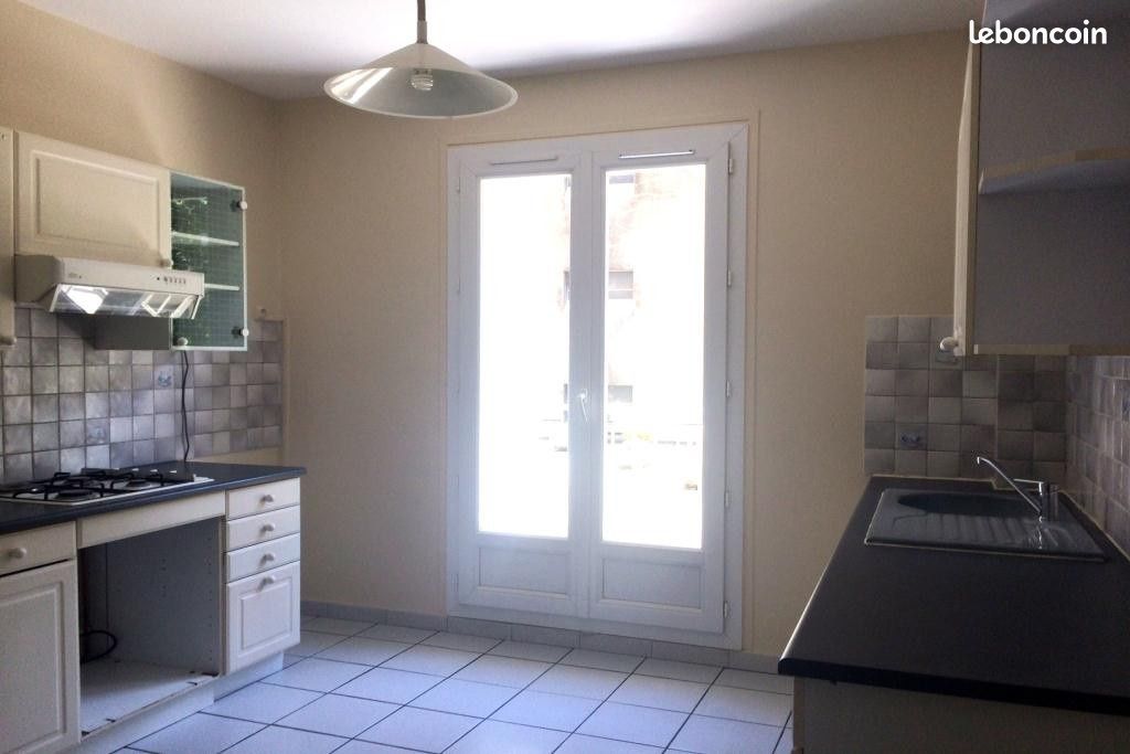 Appartement 2 pièces 54 m² · à Grenoble · 54 m² · 668 €