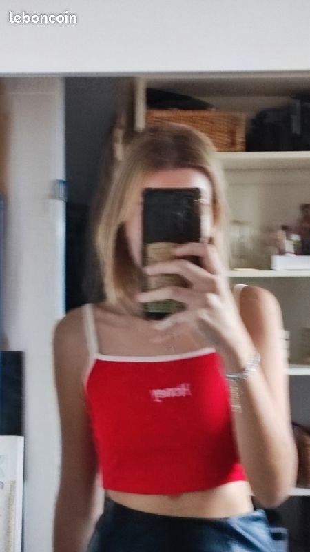 Crop top S (image 4)