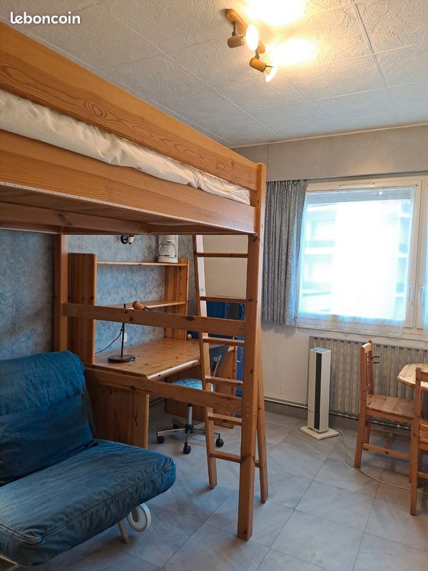 Appartement 1 pièce 17 m² · à Chambéry · 17 m² · 470 €