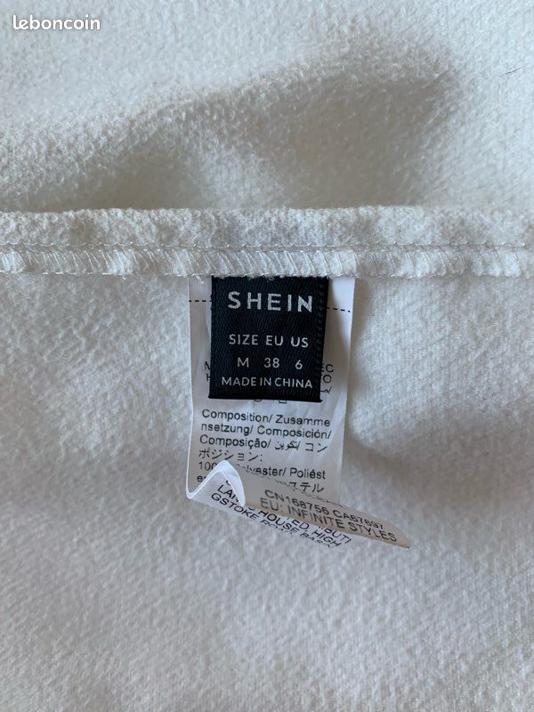 Veste avec écharpe intégré (image 8)