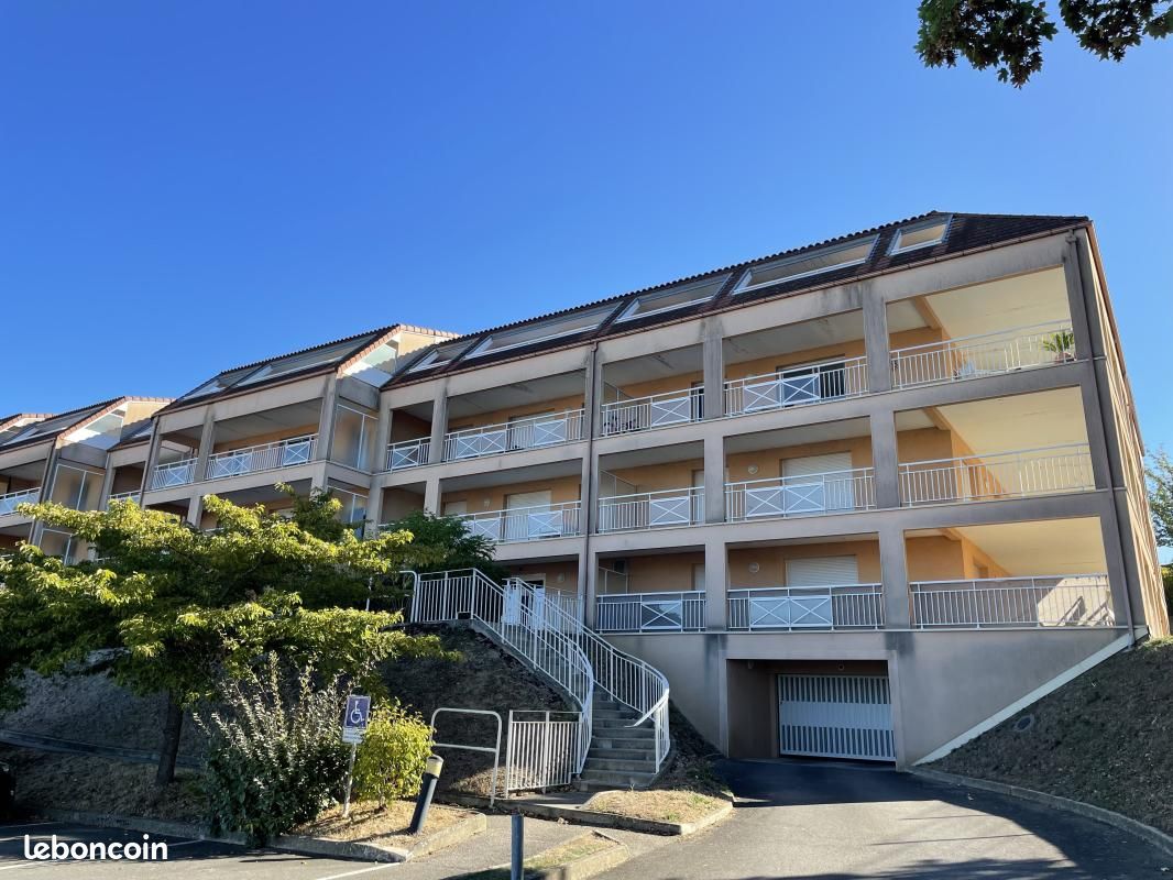 Parking 12 m² · à Limoges · 12 m² · 12 500 €