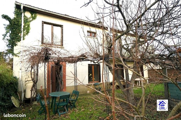 Pavillon 9 pièces 165 m²