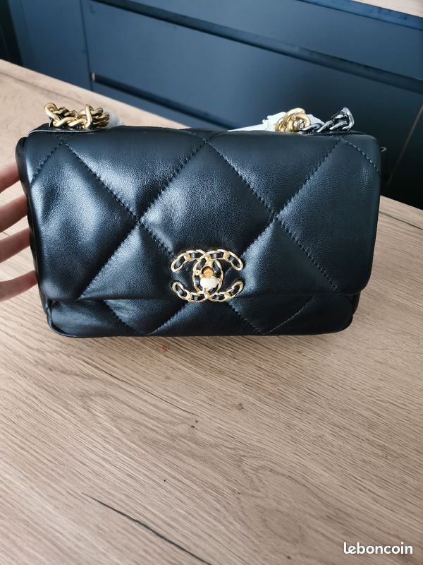 Sac chanel 19 Accessoires Bagagerie