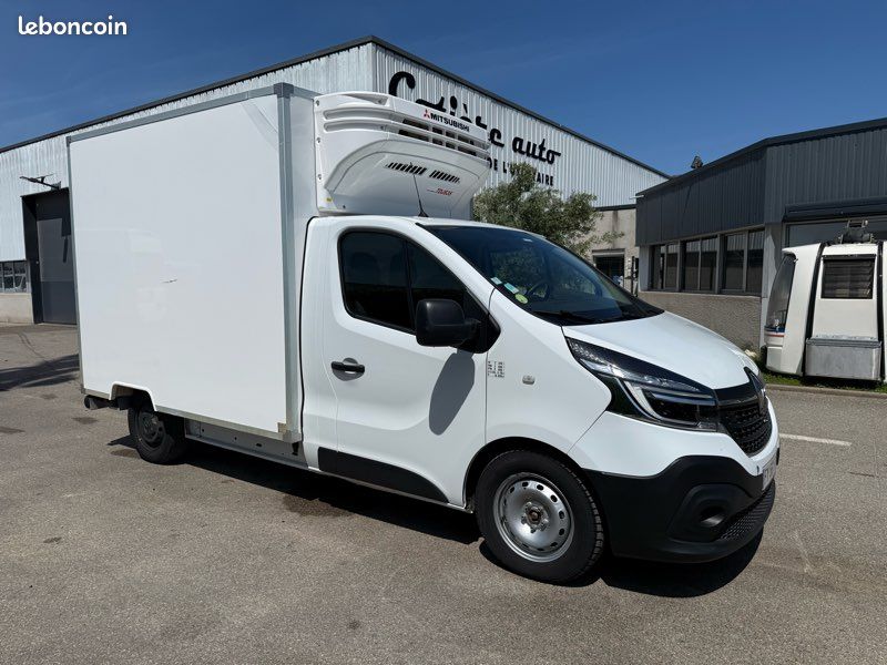 17490ht Renault trafic 2.0 145ch caisse frigorifique (image 1)