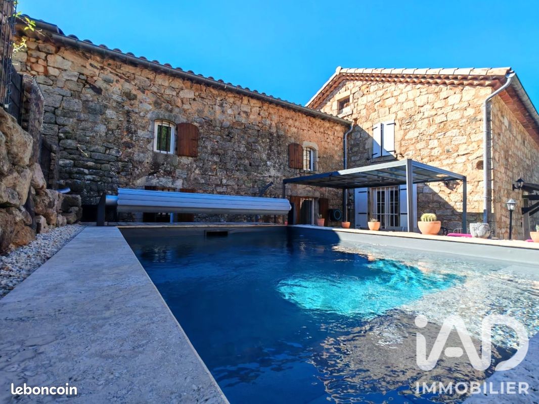 Maison 7 pièces 181 m² · à Vernon · 181 m² · 450 000 €