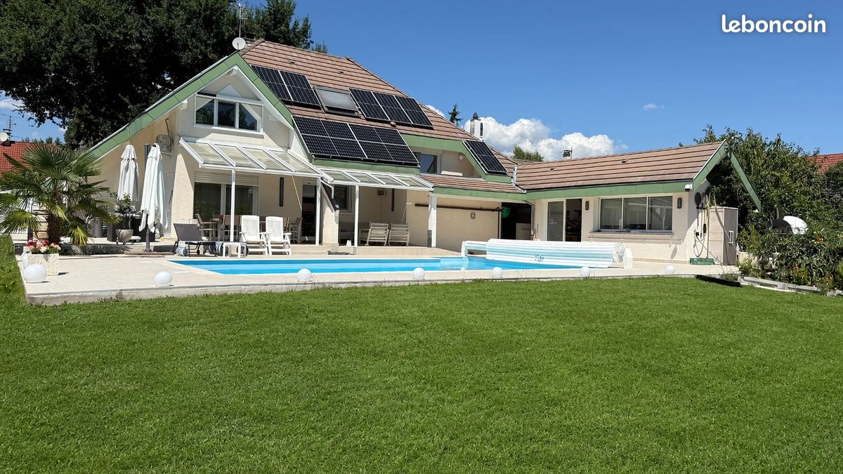 Maison 4 pièces 137 m² · à Ornex · 137 m² · 4 750 €/mois