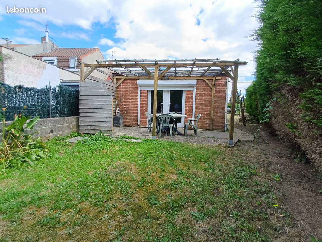 Maison 2 pièces 46 m² · à Leers · 46 m² · 129 000 €