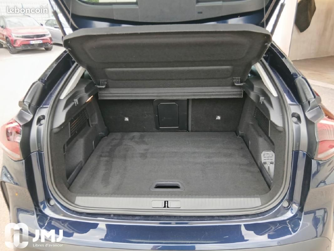 Citroën C4 BlueHDi 130 EAT8 Max (image 10)