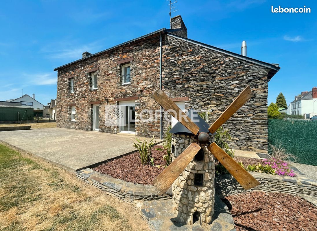 Maison 5 pièces 105 m² · à Sainte-Marie · 105 m² · 782 €/mois
