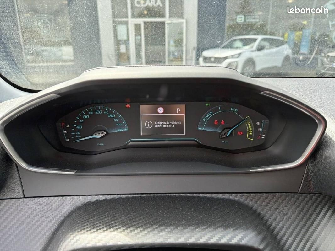 Peugeot 208 Hybrid 110 e-DCS6 - Style (image 10)
