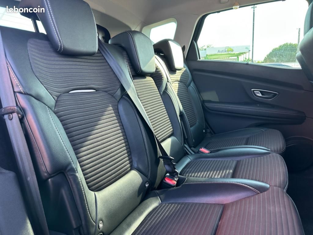 Renault Scénic 1.7 Blue dCi - 120 2019 IV MONOSPACE Intens PHASE 1 (image 21)