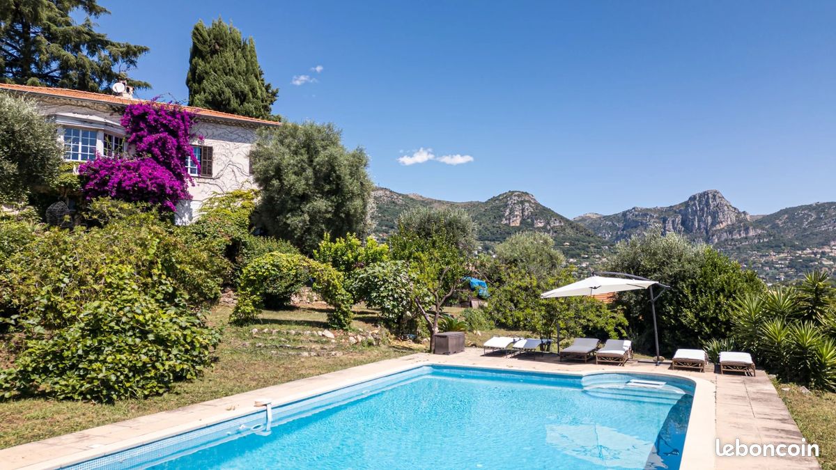 Maison 7 pièces 213 m² · à Vence · 213 m² · 1 295 000 €