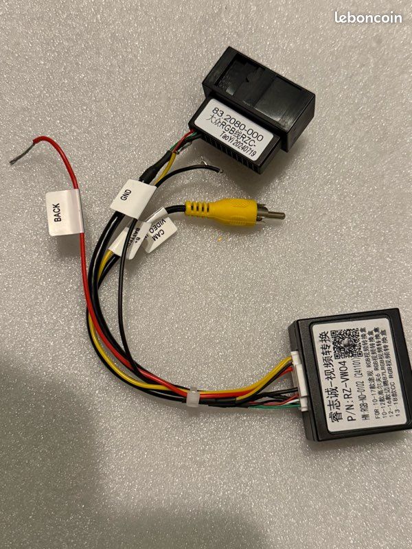 Adaptateur interface caméra de recul Volkswagen RZ-VW04 (image 1)