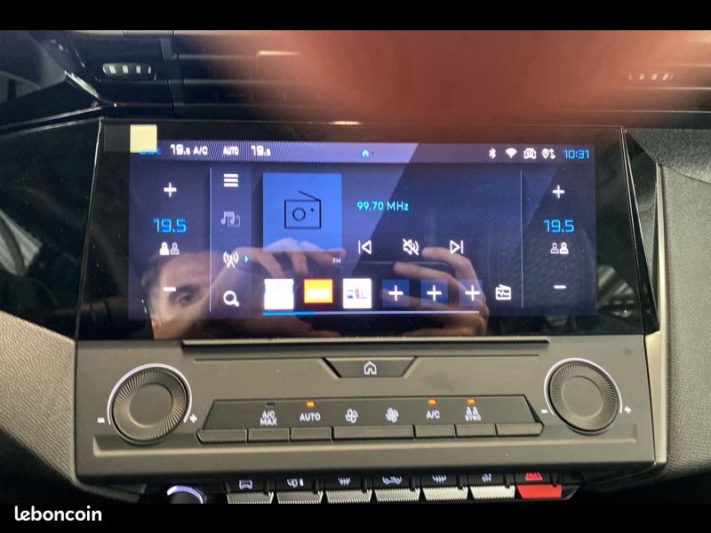 Peugeot 308 Plug-in Hybrid 195 ch e-DCS7 Allure (image 19)