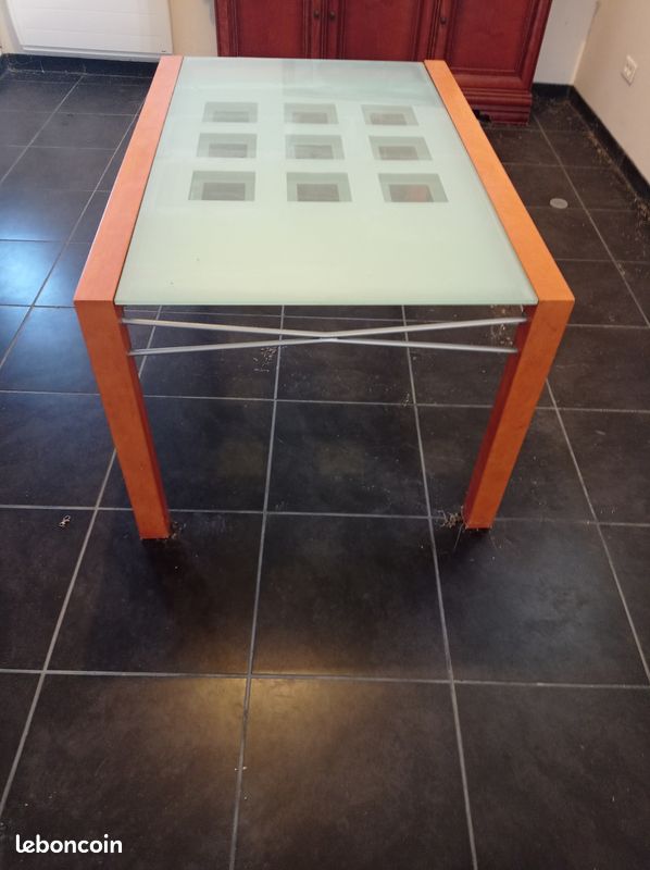 Table salle a manger ligne Roset (image 3)