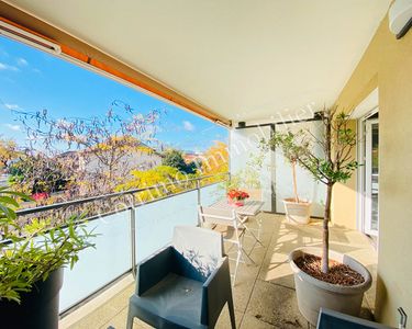 Appartement 330 000 € - 66 m²