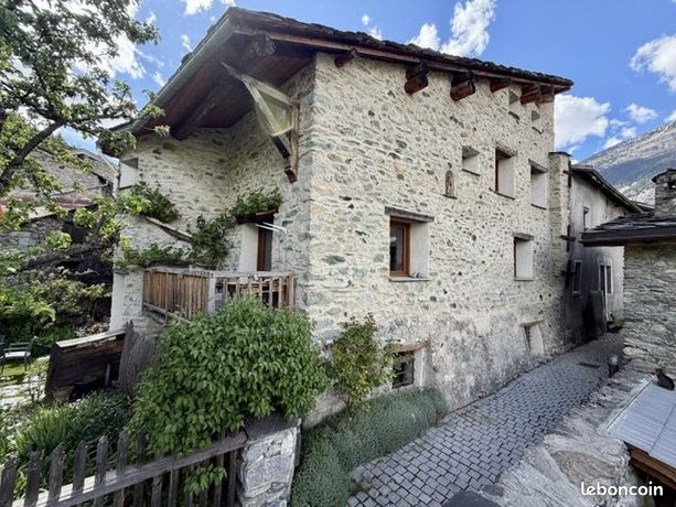 Ferme 14 pièces 438 m²