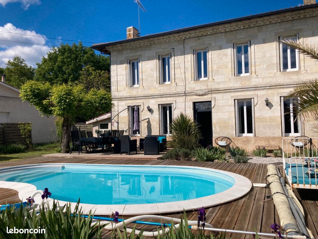 Maison 6 pièces 200 m² · à Saucats · 200 m² · 530 000 €