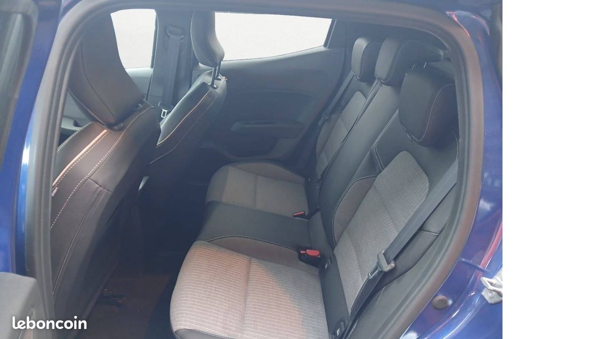 Renault clio e tech full hybrid 145 ch gsr2 techno (image 6)