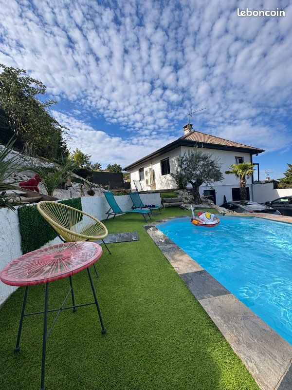 Maison 5 pièces 110 m² · à Domarin · 110 m² · 364 000 €
