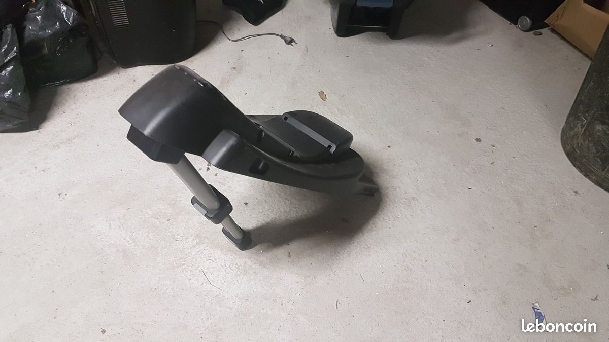 Coque bébé récaro + isofix (image 3)