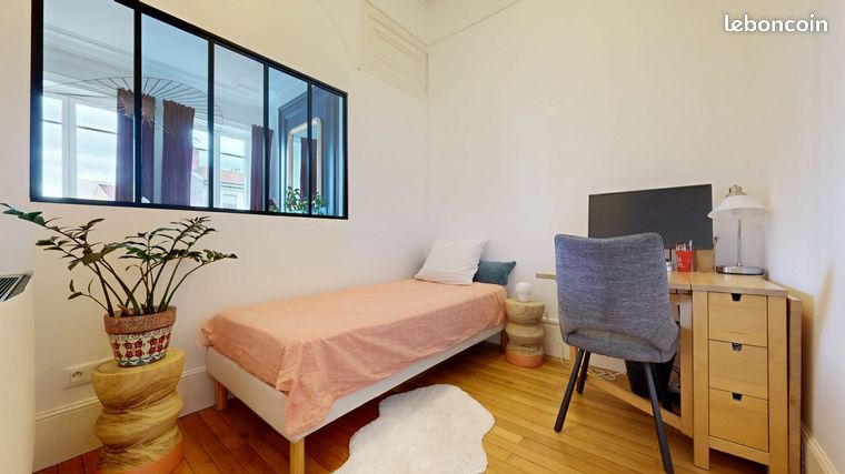 Appartement 4 pièces 98 m² — 13