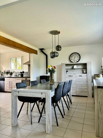 Maison rénovée sur sous-sol intégral