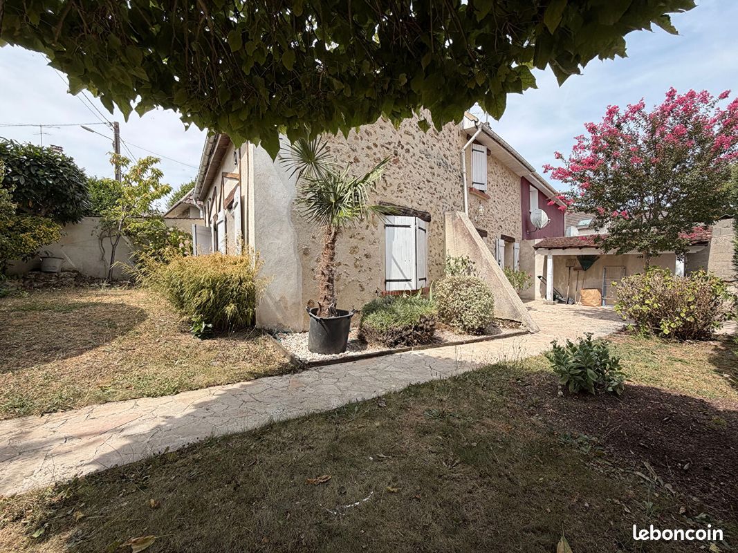 Maison 4 pièces 96 m² · à Nanteuil-lès-Meaux · 96 m² · 262 500 €