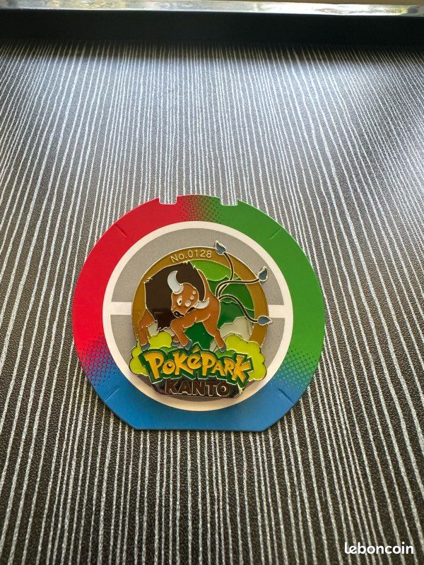Pin’s tauros (image 2)