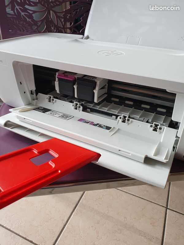 Imprimante HP Deskjet 1110 (image 2)