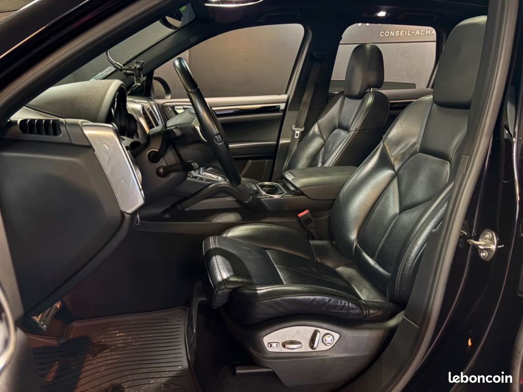 PORSCHE CAYENNE 4.2D V8 S Tiptronic S A (image 9)
