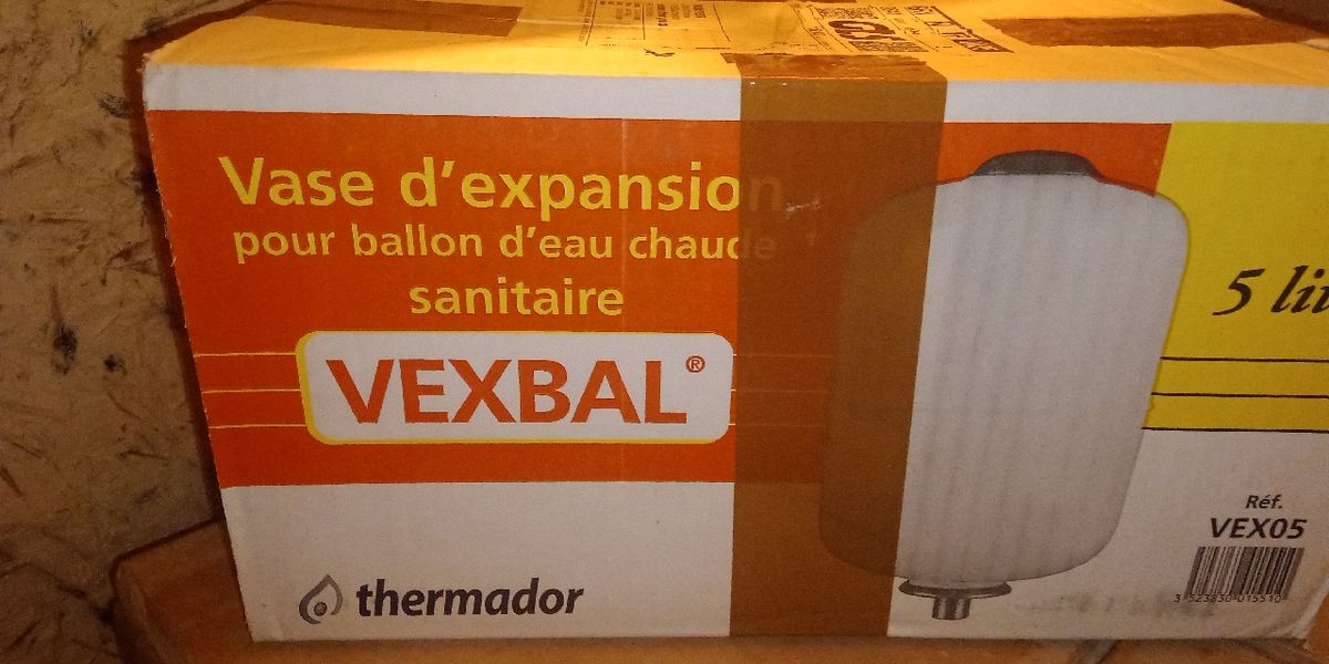Vase d'expansion sanitaire Vexbal Thermador Chauffe-eau et ballon