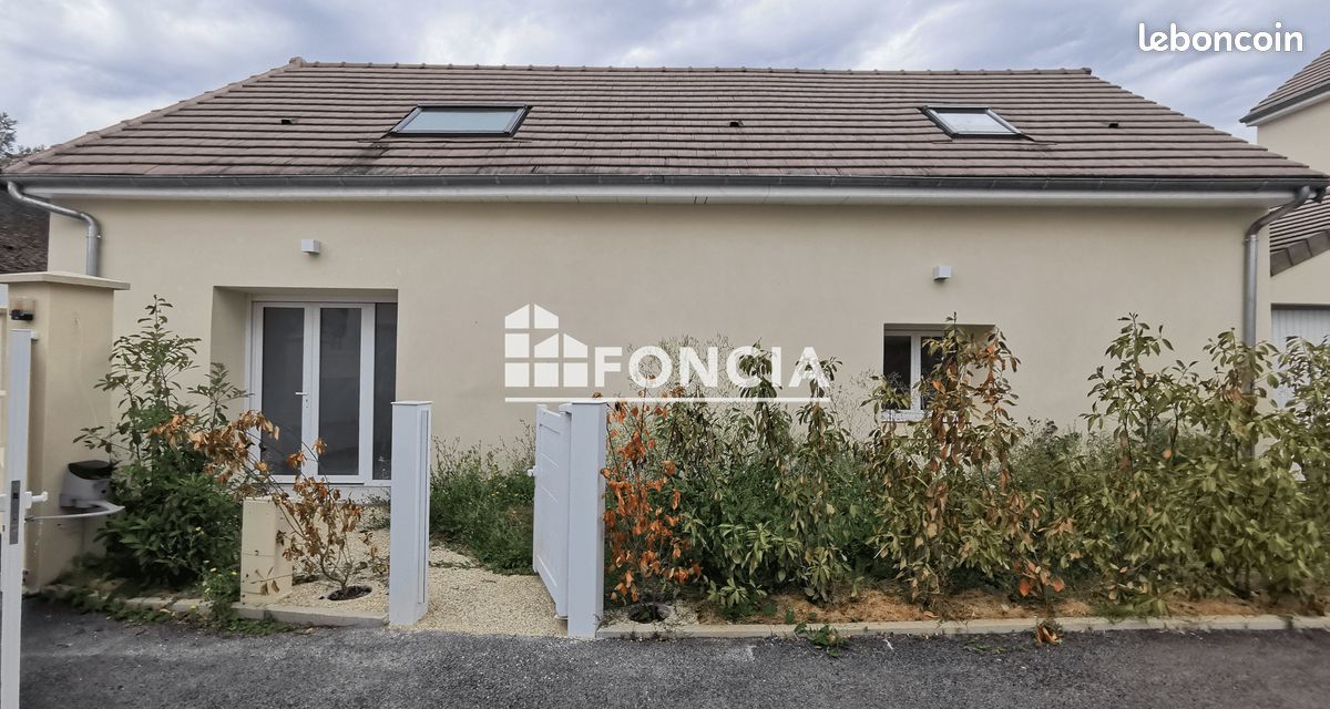 Maison 3 pièces 54 m² · à Pamfou · 54 m² · 198 000 €