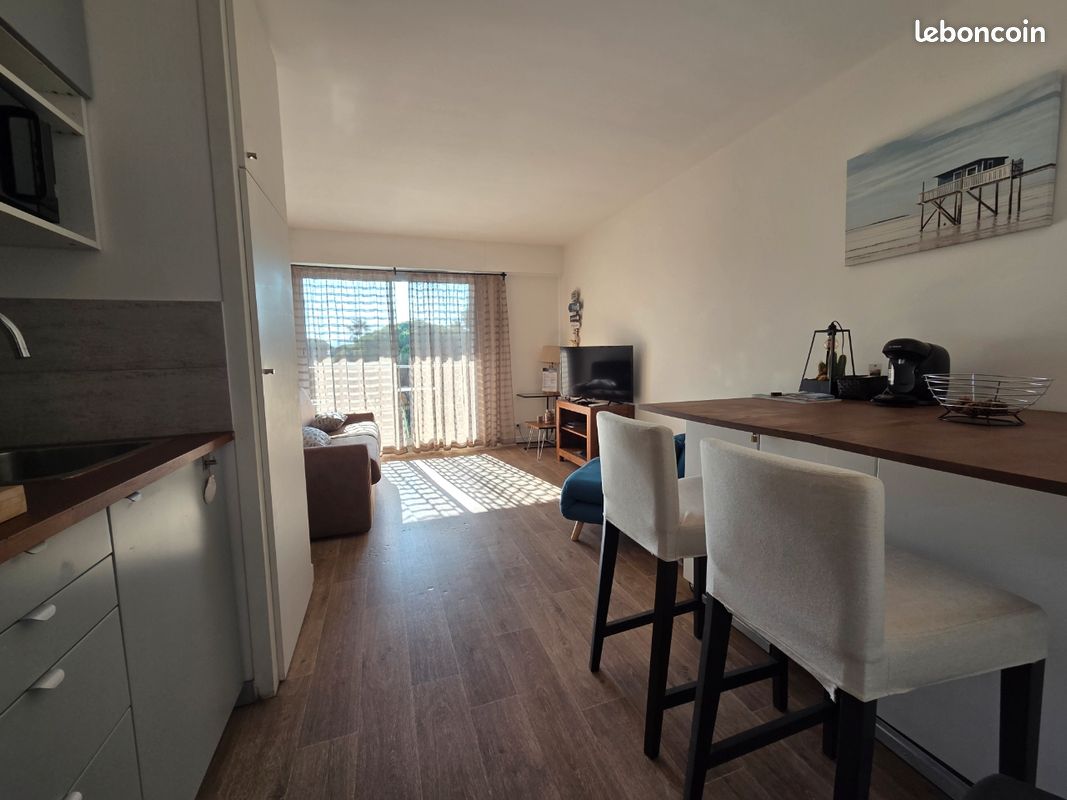 Appartement 1 pièce 25 m² · à Hyères · 25 m² · 670 €