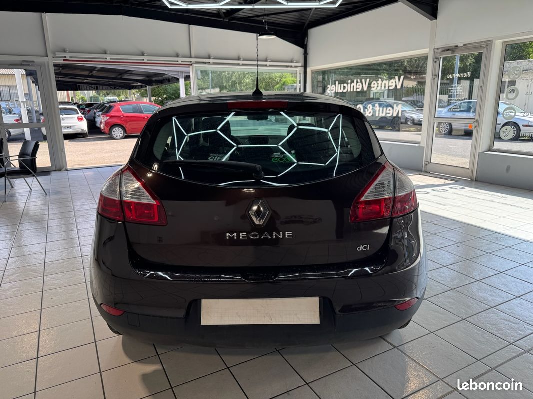 Renault megane 1.6 dci 130 cv * dynamique (image 3)