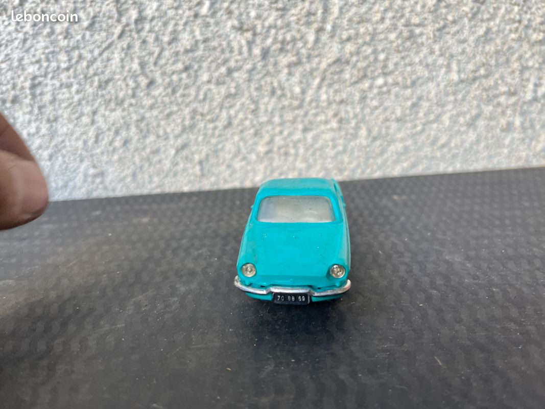 RENAULT FLORIDE Bleu NOREV 1:43 of reference